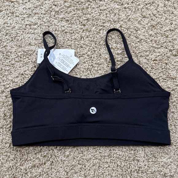 NWT Baleaf Women’s Low Impact Sports Bra – Size Small Black - Picture 2 of 4
